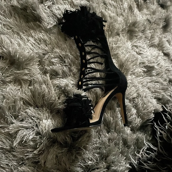 Alejandra G worn 2 times - Picture 2 of 7